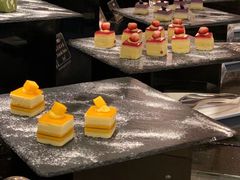 -上海西藏大厦万怡自助餐厅(徐汇店)