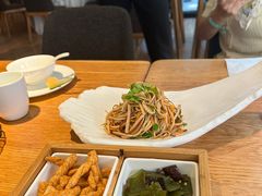 -渝半城经典川粤菜(重庆天地店)