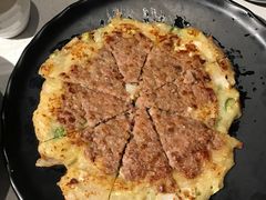 猪肉土豆饼-本家韩国烤肉(青岛万象城店)