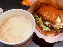 柠香蟹籽牛肉汉堡-JPG canteen(广州寺右公馆店)