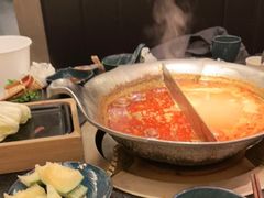 -湊湊火锅·茶憩(打浦桥日月光店)