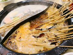 -宏姐串串香(宏伟路店)