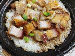 脆皮烧肉饭-煲煲香快餐(南京路店)