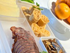 老北京煎饼卷酱肉-四季民福烤鸭店(故宫店)