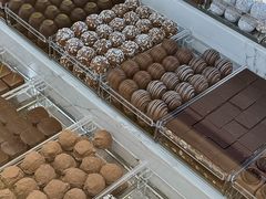 -Laderach 莱德拉(上海环贸iapm店)