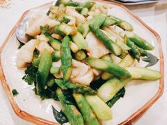 -避风塘潮粤海鲜酒楼