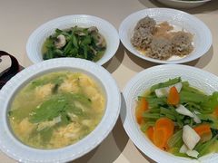 -爱贝尔高端月嫂(母婴护理)