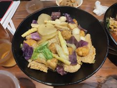 -万记麻辣烫国展总店
