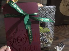 -VENCHI 闻绮(北京国贸商城店)