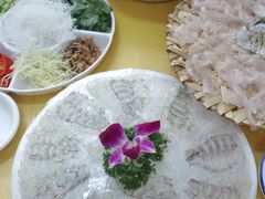 -官塘陈记鱼生·潮汕砂锅粥·牛肉火锅(潮枫路总店)