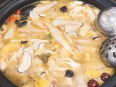 -菌之家·专业纯野生菌火锅·特色炒菌