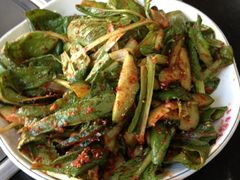 黄瓜拌小白菜-金龙烧烤·牛肉面(西塔店)