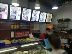 -陇上全荟兰州传统牛肉面(延吉路店)