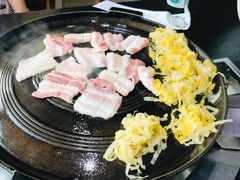 烤猪五花肉-海花锅盖烧烤店(怡馨家园店)