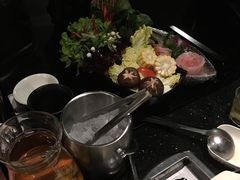 -捞王锅物料理(凯旋路店)