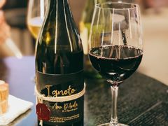 -wineapp葡萄酒餐吧(外滩金融中心店)
