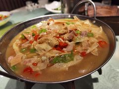 井冈山油豆皮-鄱阳湖·江西小炒·瓦罐煨汤(五道口店)
