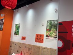 -荆九爷爆炒桥头三嫩(云南北路店)