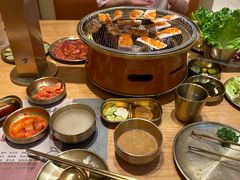 -闻老头·菊花炭烤肉(D11店)