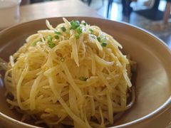 蛋黄土豆丝-圆圆家私房美食(民权路店)