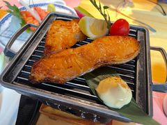 -萤初高端日料王(曲江银泰店)