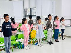 -蓝话筒·少儿成人演讲口才·主持朗诵·戏剧表演(大华第一坊店)