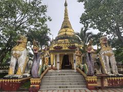-一寨两国风景区