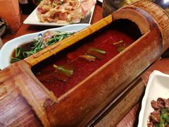 -老滇山寨•云南特色菜•地方菜•民族风情歌舞表演(金碧店)