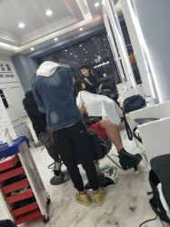 -DL HAIR SALON