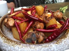 老王头牌黄焖鸡-隔壁老王·家常云南菜(花巷店)