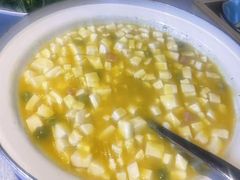 -有红鸡毛店·川菜(建设路店)