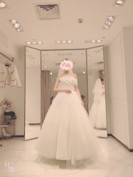 点击看大图 -GRACE KELLY婚纱与礼服(北京店)