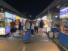 -大学城夜市大排档(凤栖路店)