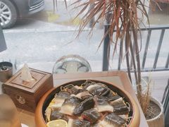 -草家酱蟹炭火烤肉店(珲春南路一店)