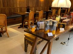 -银米·云南传统过桥米线(双廊黑金冠店)