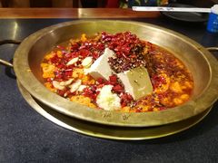 -沸炉重庆老火锅(军事博物馆店)