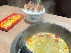-蘑界·野生菌火锅(深业上城店)