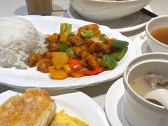 -香港新发烧腊茶餐厅(水围店)