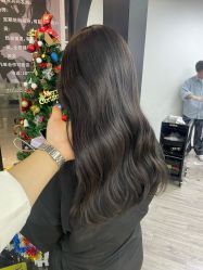 -奈川烫染Salon