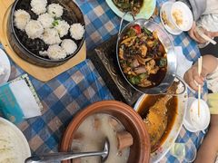 -老街烧烤大排档·地道湖北菜·龙虾馆(汉口火车站店)