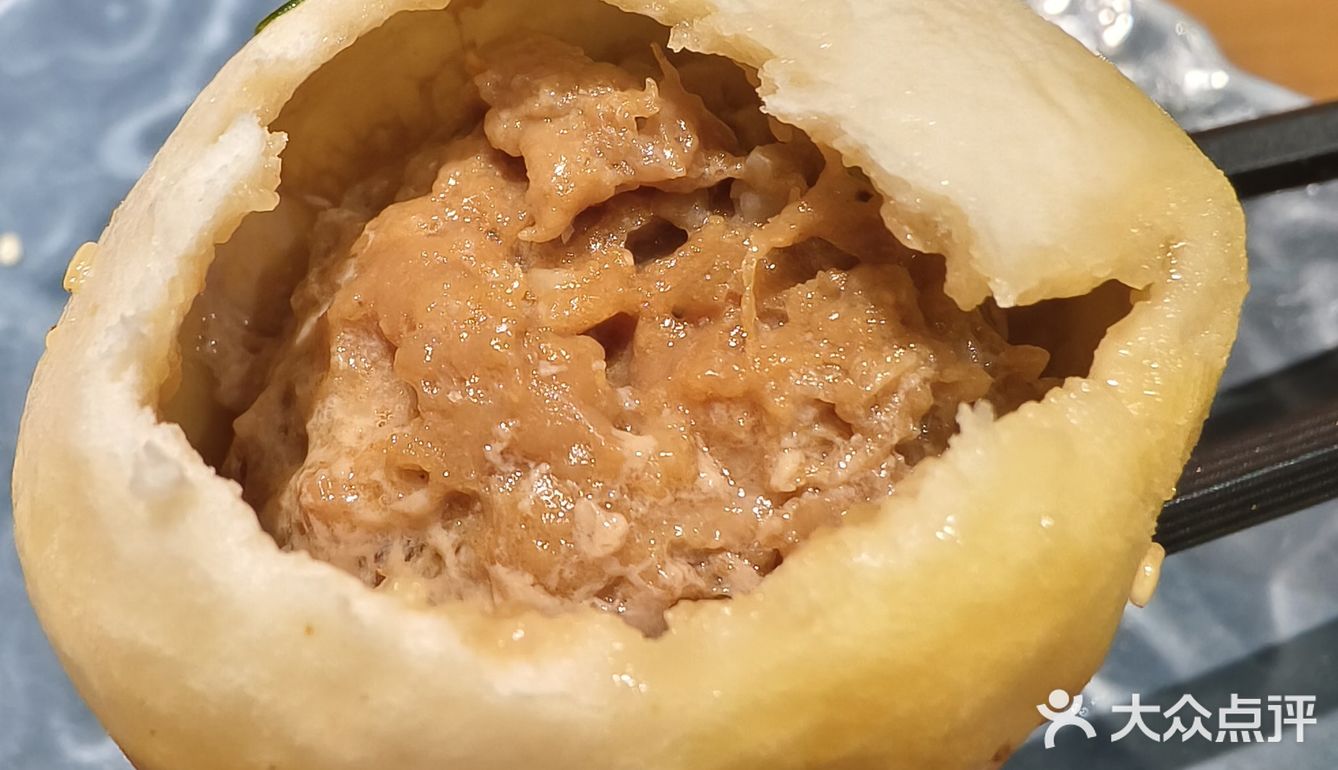 今天尝了鲜肉生煎