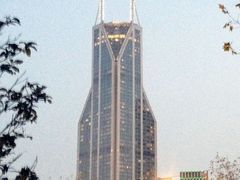 -上海世茂广场(南京东路店)