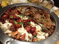 -小鱼小牛·鱼牛干锅·脆鱼火锅(世欧广场店)