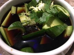 -三人行骨头王火锅(长寿店)
