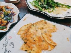 -梁姐啤酒鱼(兴坪古镇店)
