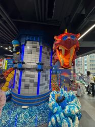 -乐高品牌旗舰店(人民广场店)