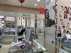 -罗创丹阳眼镜(童卫路店)