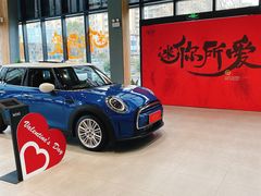 -上海普陀宝诚MINI4S店(红柳路店)