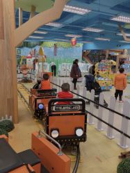 -莫莉幻想儿童乐园(武汉保利广场店)