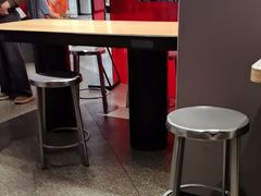 -肯德基(嘉善路地铁站店)